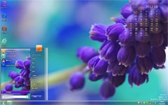 八月日历win7唯美主题