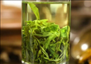 白酒兑绿茶可以喝吗 ​白酒和绿茶一起喝了会有什么反应