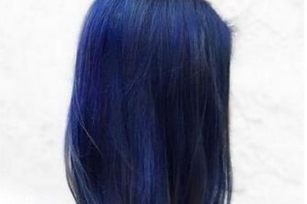 蓝黑色头发怎么染 蓝黑色头发配方