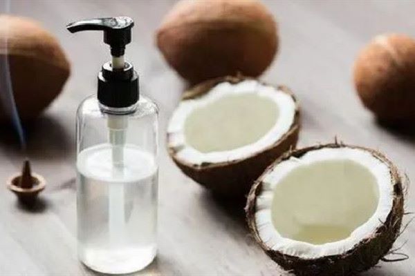 椰子油卸妆能卸干净吗 椰子油卸妆的正确方法