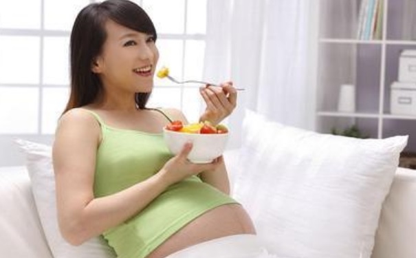 孕妇可以多吃水果吗？孕妇水果吃多了有什么坏处？(1)