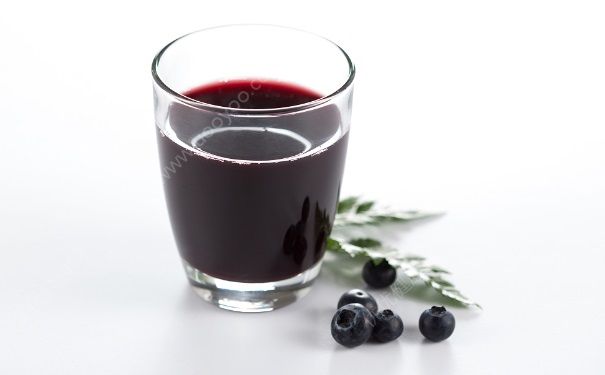蓝莓汁有什么作用？蓝莓汁的功效作用有哪些？(1)