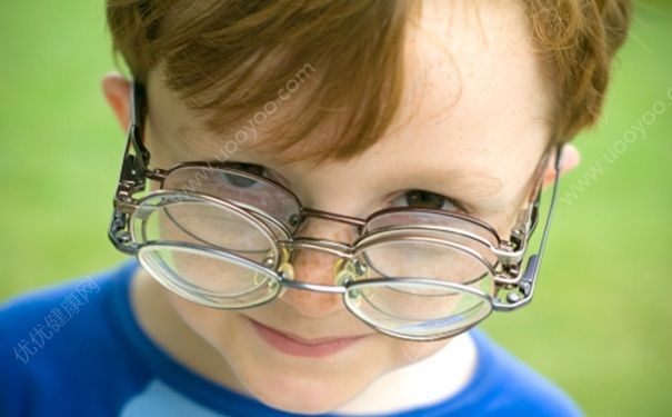 近视的影响因素有哪些？预防孩子近视有哪些方法？[图]