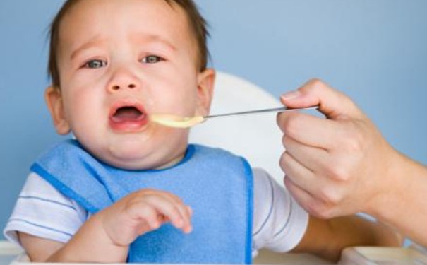 宝宝不爱吃饭是怎么回事？让宝宝不再厌食的方法有哪些