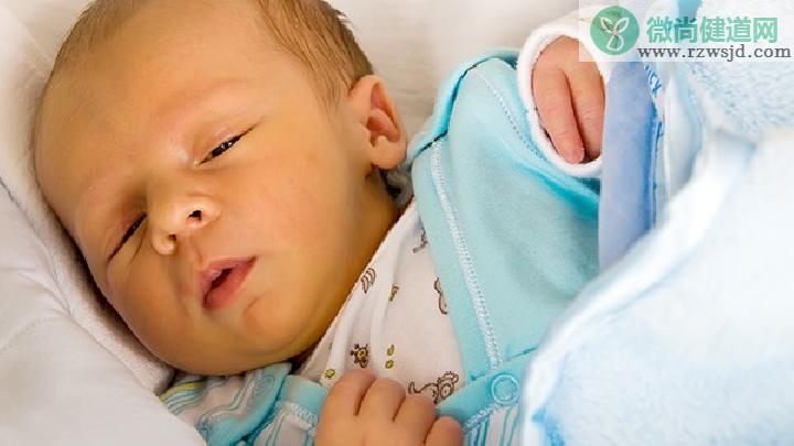 宝宝为什么喝母乳都会拉肚子？孩子吃母乳拉稀三招轻松解决