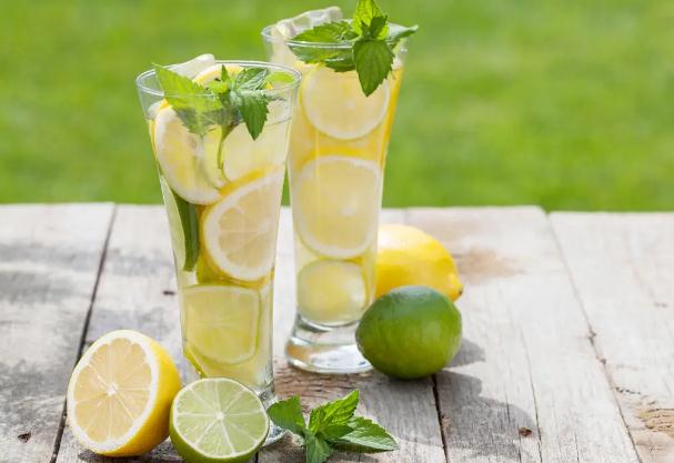 柠檬水可以缓解孕吐吗？柠檬水不能和什么一起食用？