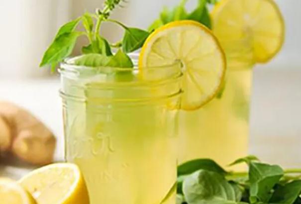 喝柠檬水的好处有哪些？生吃柠