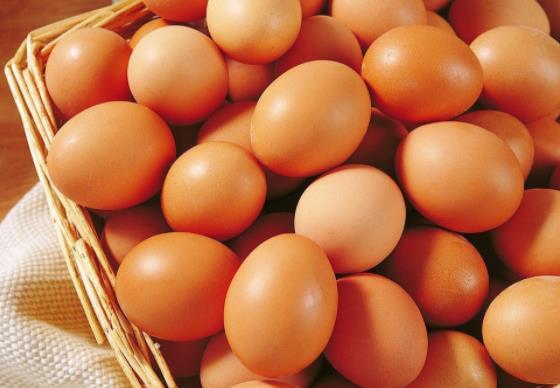 吃鸡蛋会发胖吗 热量144大卡