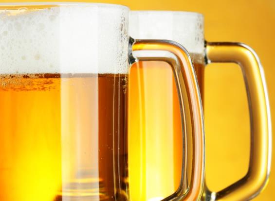 啤酒喝多了会水中毒吗 过量排尿钾钠镁等无机盐丢失