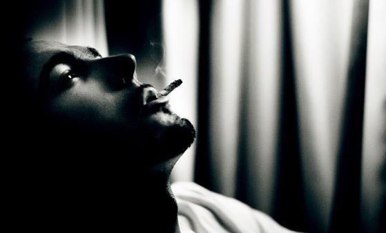 男人抽烟的6大危害 戒烟最好