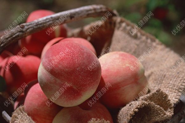 桃子是果实还是种子？桃子的营养价值及功效(2)