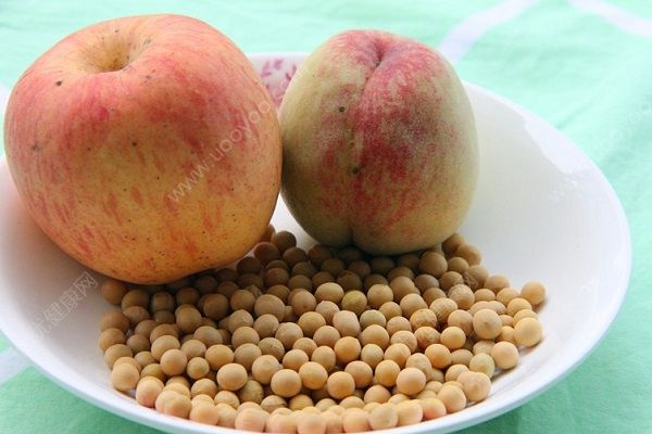 桃子和豆浆可以吃吗？桃子和豆浆一起吃有什么影响？[多