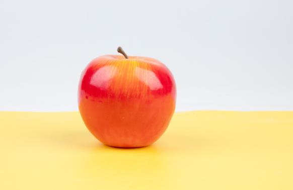 吃苹果可以祛痘吗 改善便秘,排毒,让皮肤光滑细腻