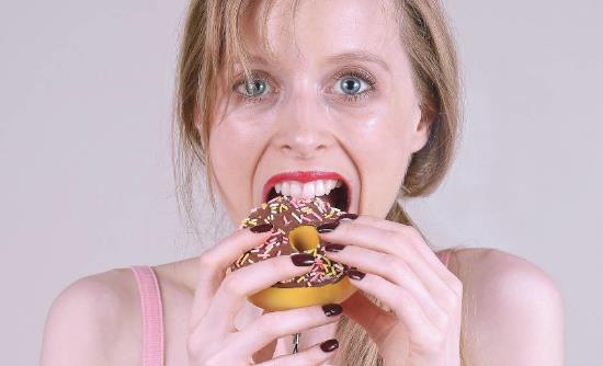 女人日常不宜多吃甜食 女性