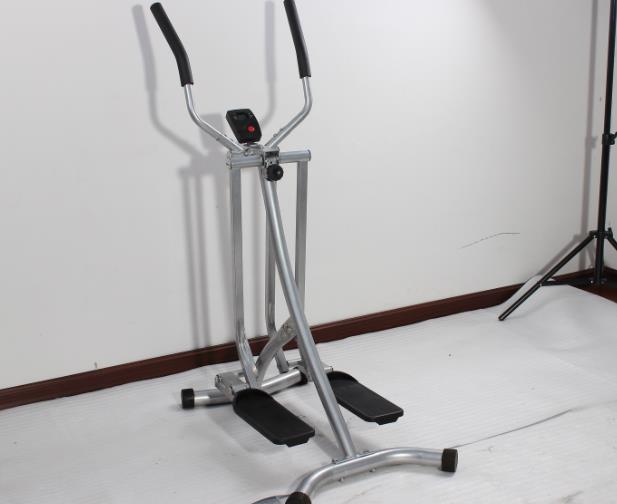 踏步机主要练哪里 锻炼腿部腰部臀部肌肉燃烧脂肪