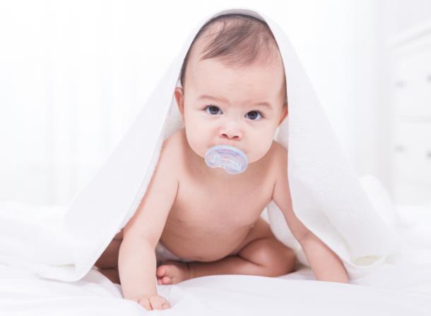 婴儿胀气哭闹怎么办 口服益生菌按摩改善饮食