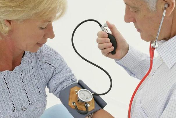 正常高血压低压的范围是多少