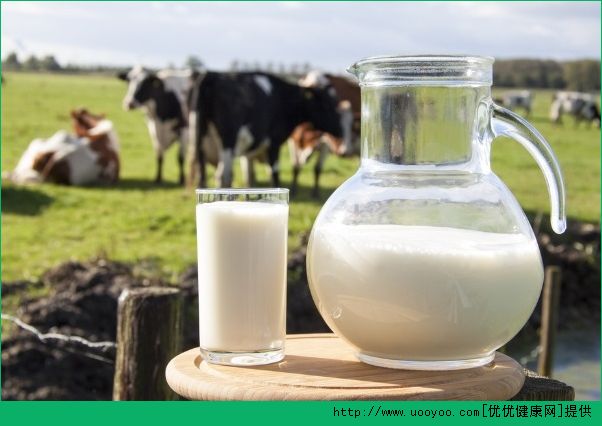 吃药喝牛奶发生冲突吗？吃药可以喝牛奶吗？(1)