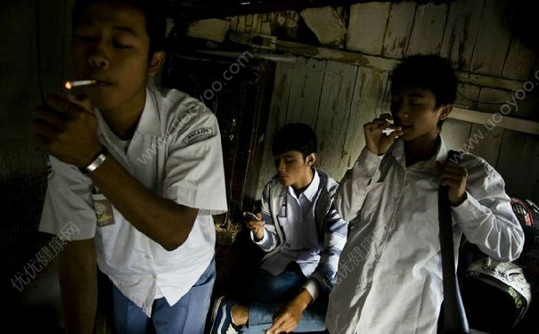 青少年是否应该吸烟？青少年吸烟的危害有哪些？(1)