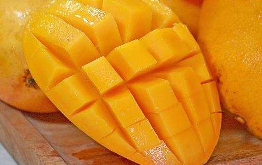 吃芒果过敏有哪些症状？如何预
