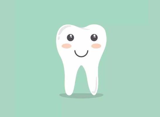 经常使用牙线会导致牙齿松动