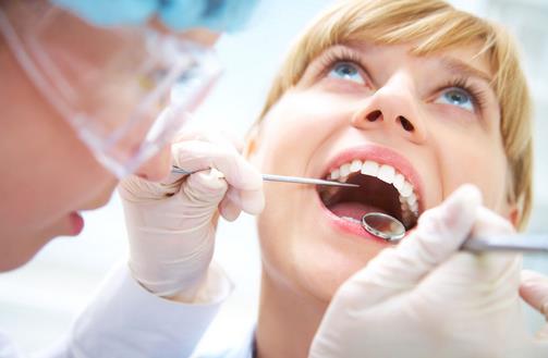 牙龈出血是什么原因？如何预防
