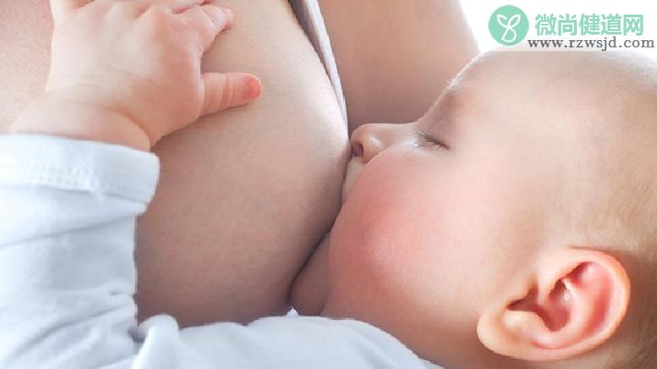 新生儿打喷嚏怎么办？学会这3个方法轻松缓解新生儿打