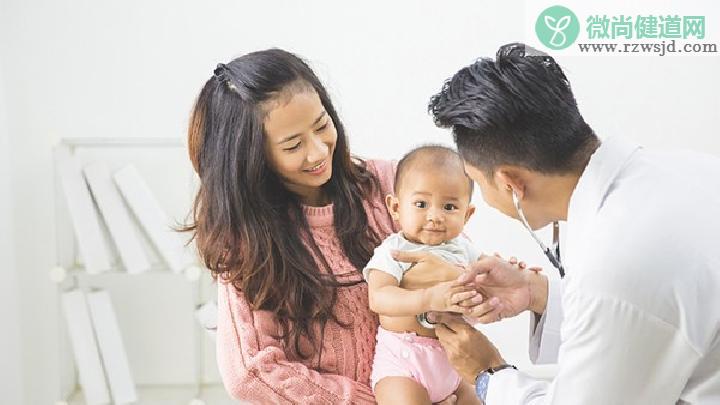 新生儿母性黄疸的症状是什么