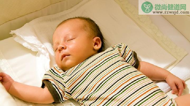 婴儿流鼻涕鼻塞怎么办？如何缓解婴儿鼻塞？