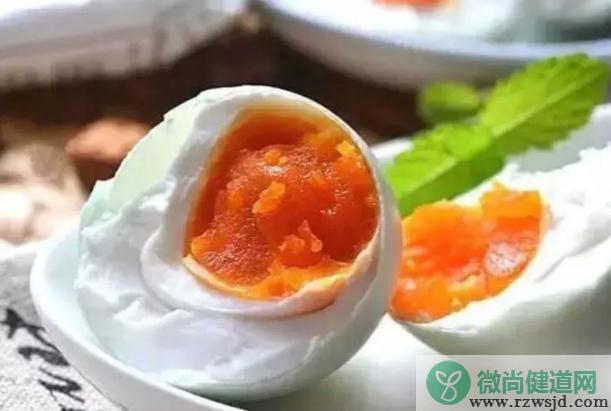 咸鸭蛋减肥期间可以吃吗？减肥能吃粽子吗？