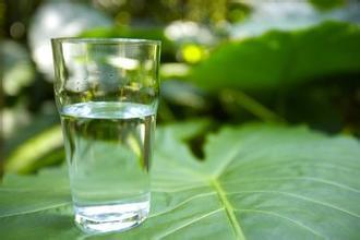 10大错误喝水习惯影响健康