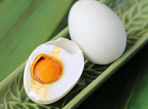 警惕！生病期间不能食用鸭蛋