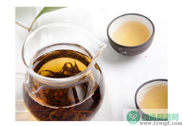 夏天喝茶能减肥吗？生茶和熟茶哪个减肥效果好？