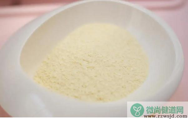 如何自制婴儿米粉？自己家大米打的米粉含铁吗？