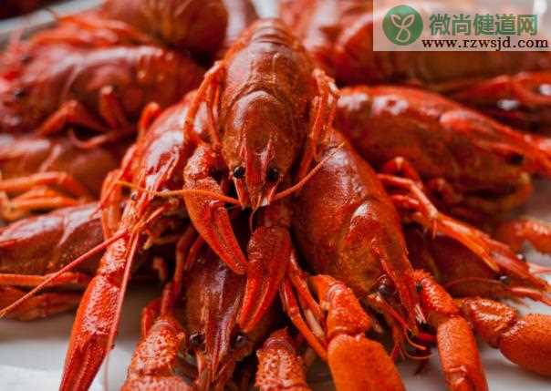 吃小龙虾过量会怎么样 消化不良失眠容易长胖