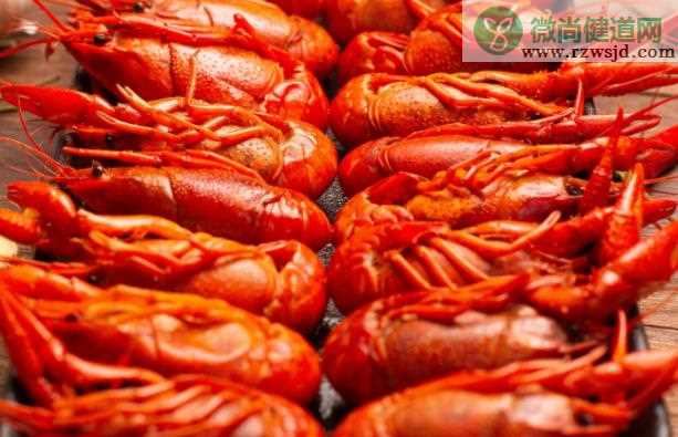 生理期可以吃龙虾吗 易腹痛腹泻恶心等症状