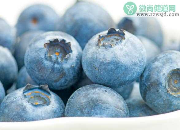 蓝莓泡出白虫还能吃吗 果蝇幼虫,不具有传染性和寄生