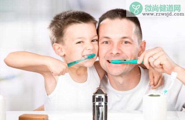 换牙期间可以刷牙吗？不刷牙对身体的危害有哪些？