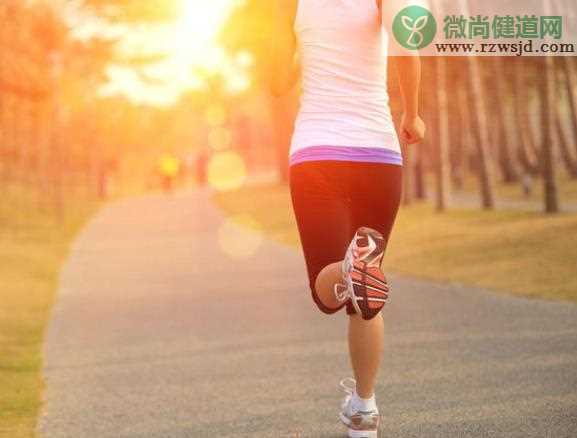每天5公里慢跑会伤到膝盖吗 
