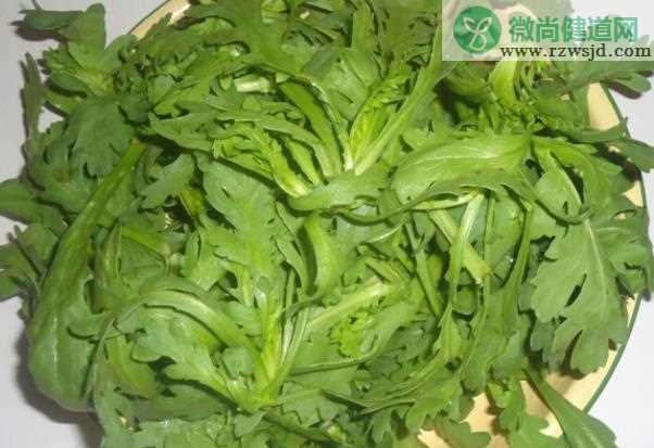 茼蒿跟蒿子杆是一个菜吗 大