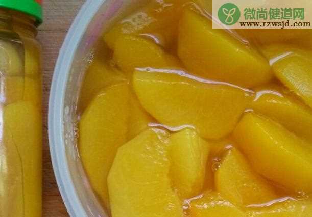 黄桃罐头为什么要用盐水泡 黄桃罐头用硬桃还是软桃