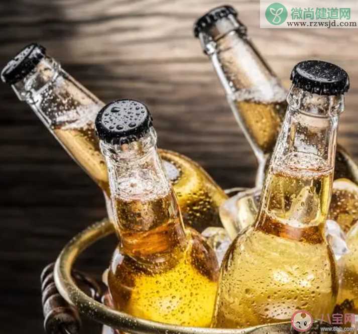 喝啤酒真的有利于体内结石排出吗 喝啤酒有哪些好处