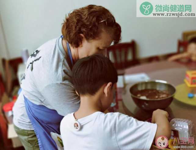 小孩子为什么频繁喜欢告状 孩子喜欢告状怎么办