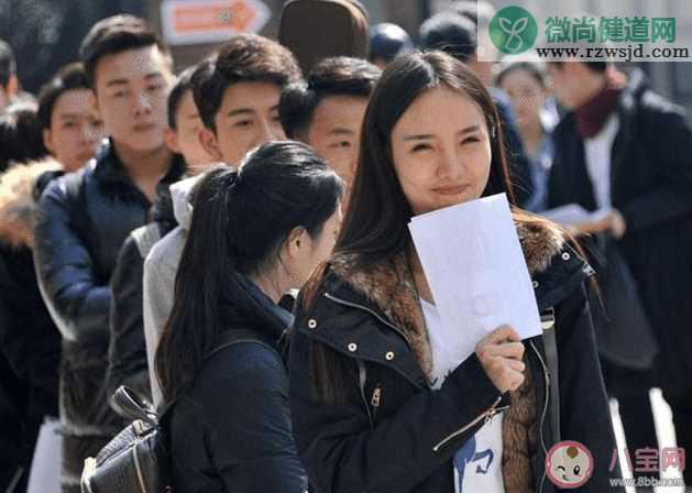 大学专业选兴趣还是选前景 大学专业该如何选择