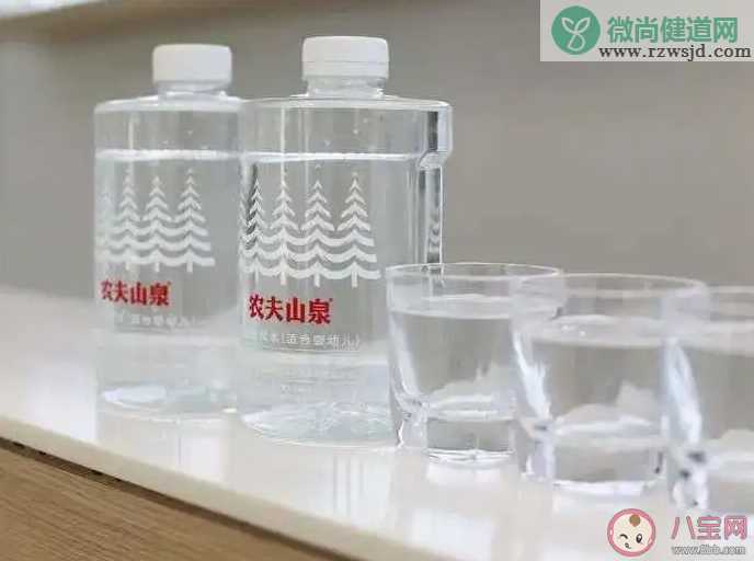 母婴水是否是智商税 宝宝到底最适合喝哪种水