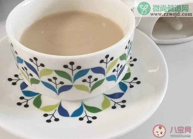 1杯奶茶所含咖啡因或超3杯美式 奶茶咖啡因比咖啡高吗