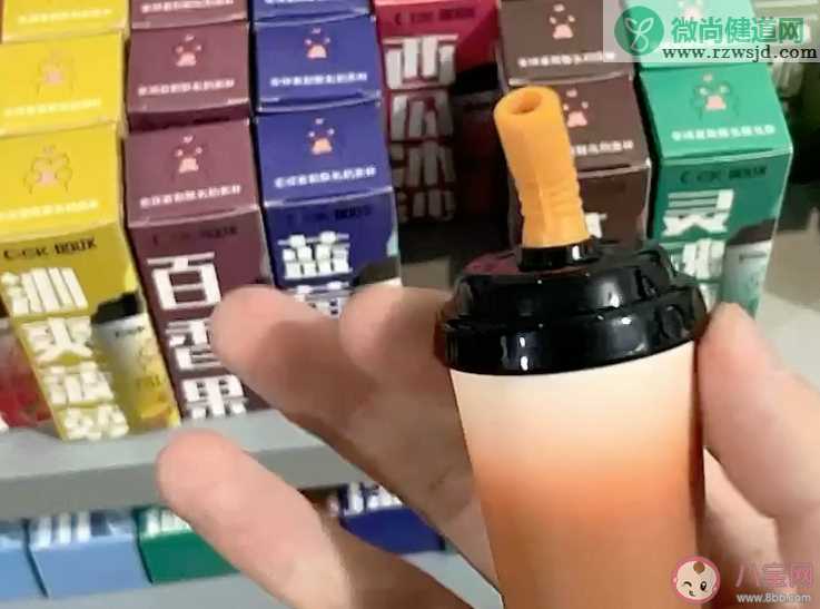 长期吸食奶茶杯或致闭经不孕是真的吗 奶茶杯是什么