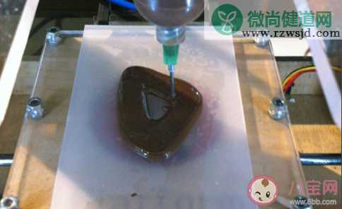 厨师在使用3D食物打印技术制餐时可用哪种材料直接打印 蚂蚁新村4月18日答案