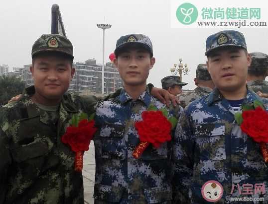 儿子当兵妈妈心情短语说说 妈妈对当兵儿子的祝福语短句