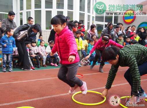 女儿运动会得了第一名的发朋友圈说说 女儿运动会跑步拿奖了心情句子